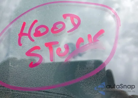 2018 Toyota Rav4 Xle from USA, damaged, VIN JTMRFREV3JJ233042